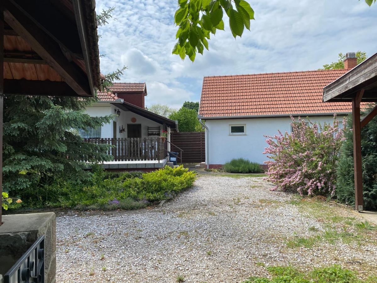 Levendula Vendégház Borsodivánka Exterior foto